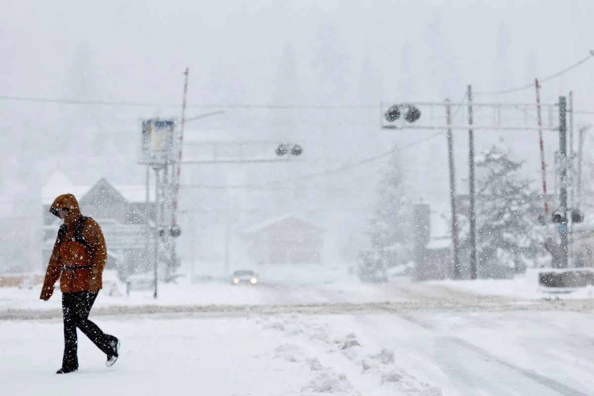8-Year-Old Falls From Ski Lift in Popular Ski Town, Incident Reported