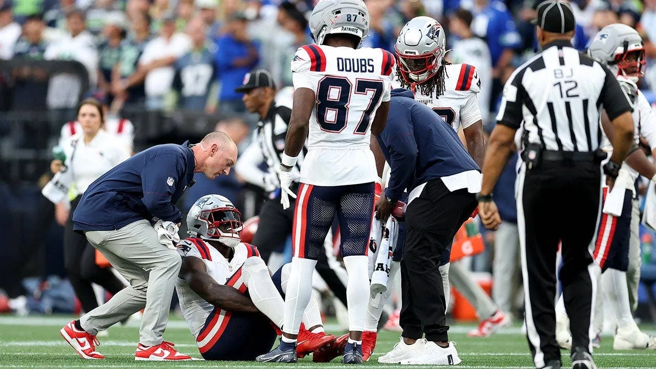 A.J. Brown and Sam Darnold Exit Seahawks-Patriots Opener With Injuries