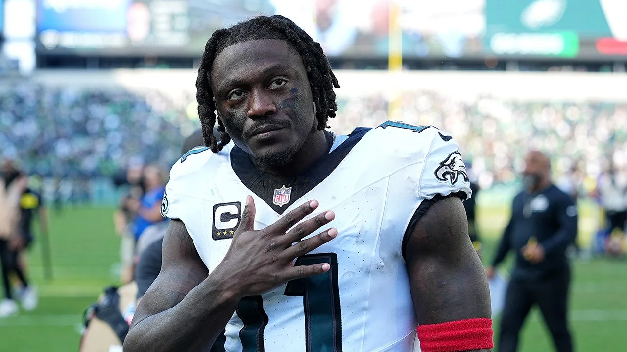 A.J. Brown Trade Talks Intensify Between Eagles and Patriots