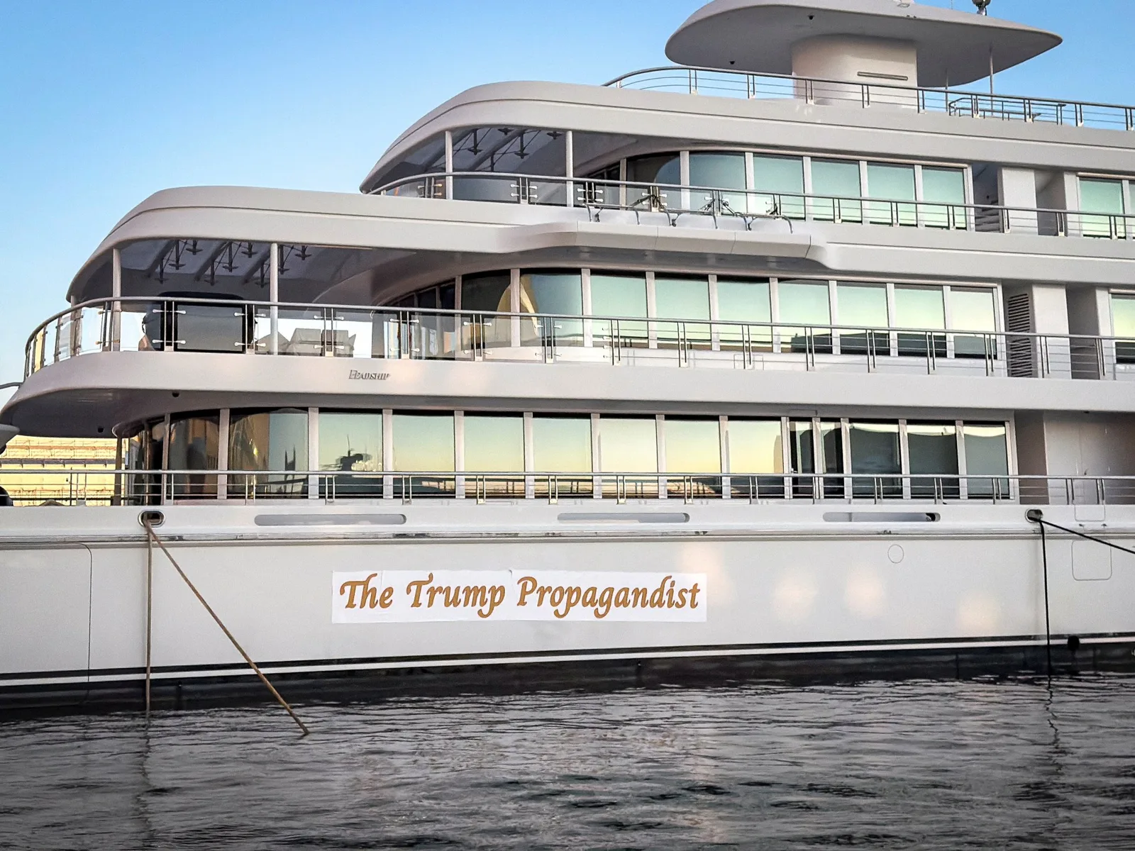 Activists Label Larry Ellison’s Yacht ‘The Trump Propagandist’ in Riviera Protest