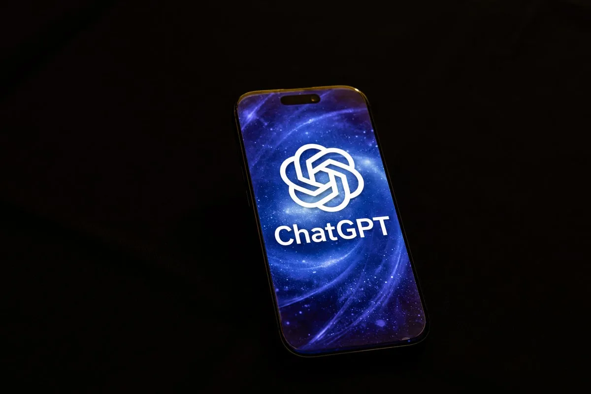AI Chatbots Face Scrutiny After Errors and Job Concerns Amid Rising Adoption
