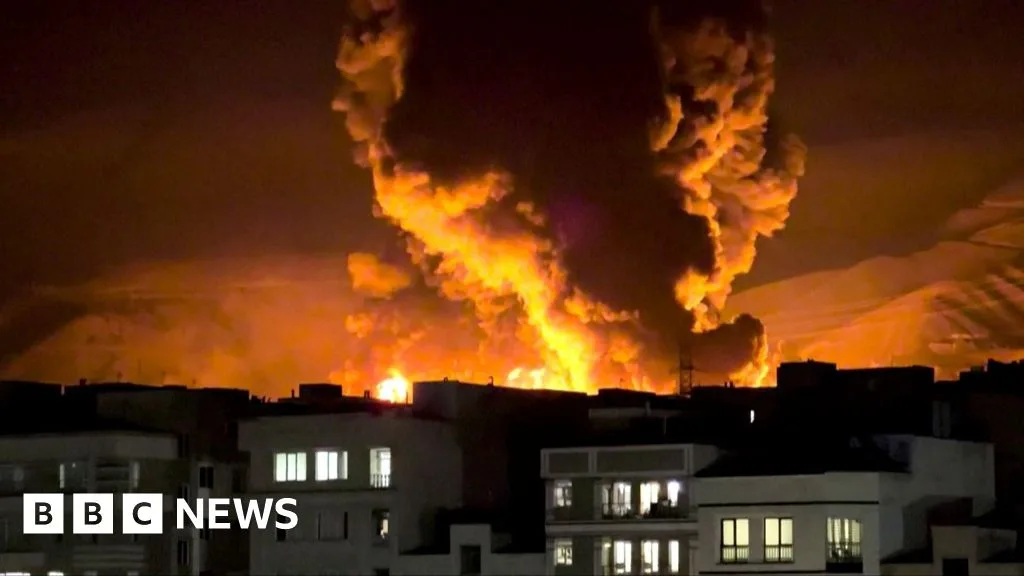 Air Strikes Hit Oil Depots in Tehran Causing Large Fires and Casualties