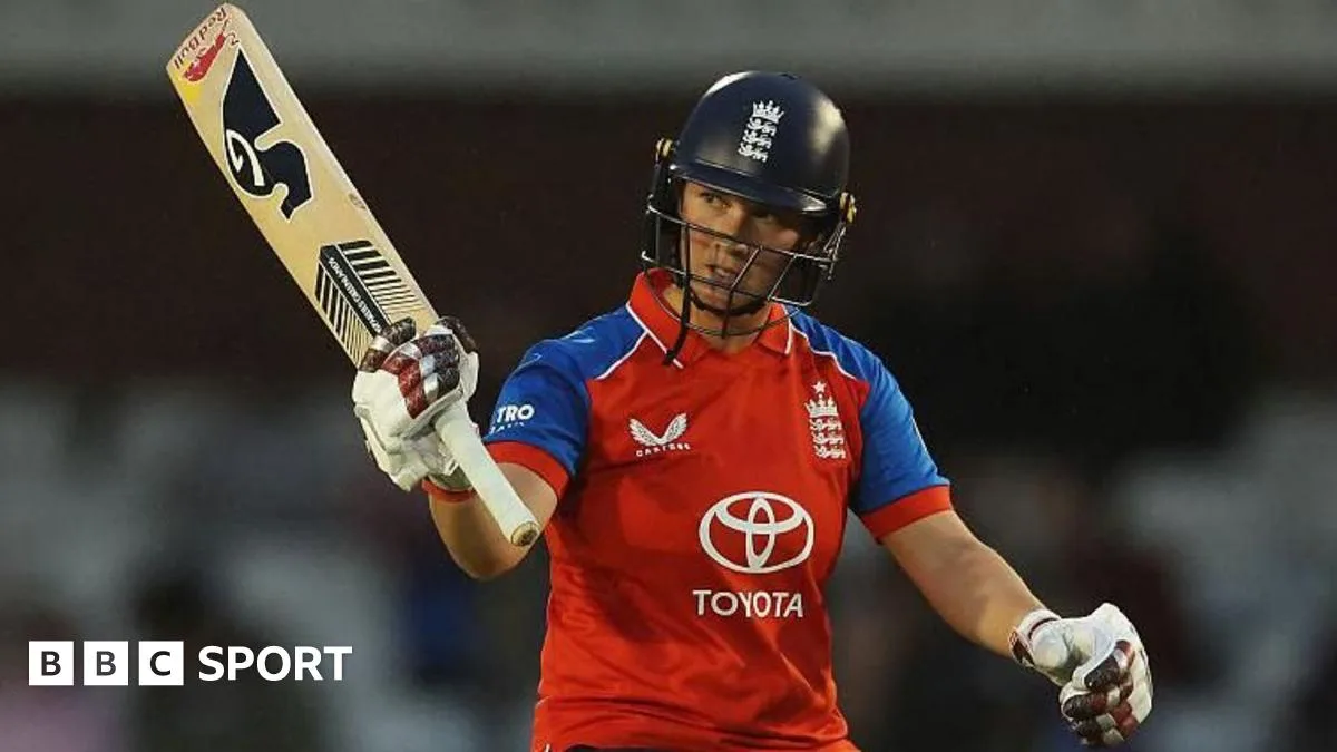 Alice Capsey's Unbeaten 74 Leads England to T20 Win Over New Zealand