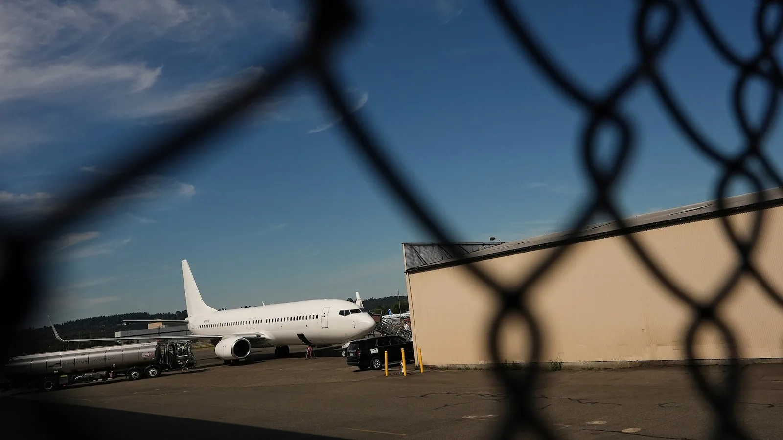 Appeals Court Blocks Swift Deportation of Migrants to Third Countries