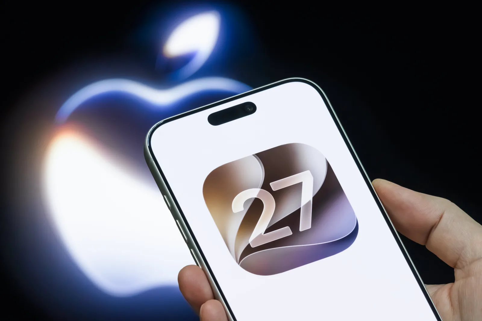 Apple Plans Foldable iPhone Ultra and New MacBook Pro Models for 2027