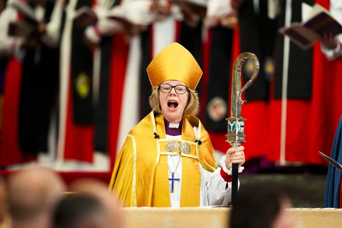 Archbishop of Canterbury Meets Pope Leo XIV During Vatican Visit