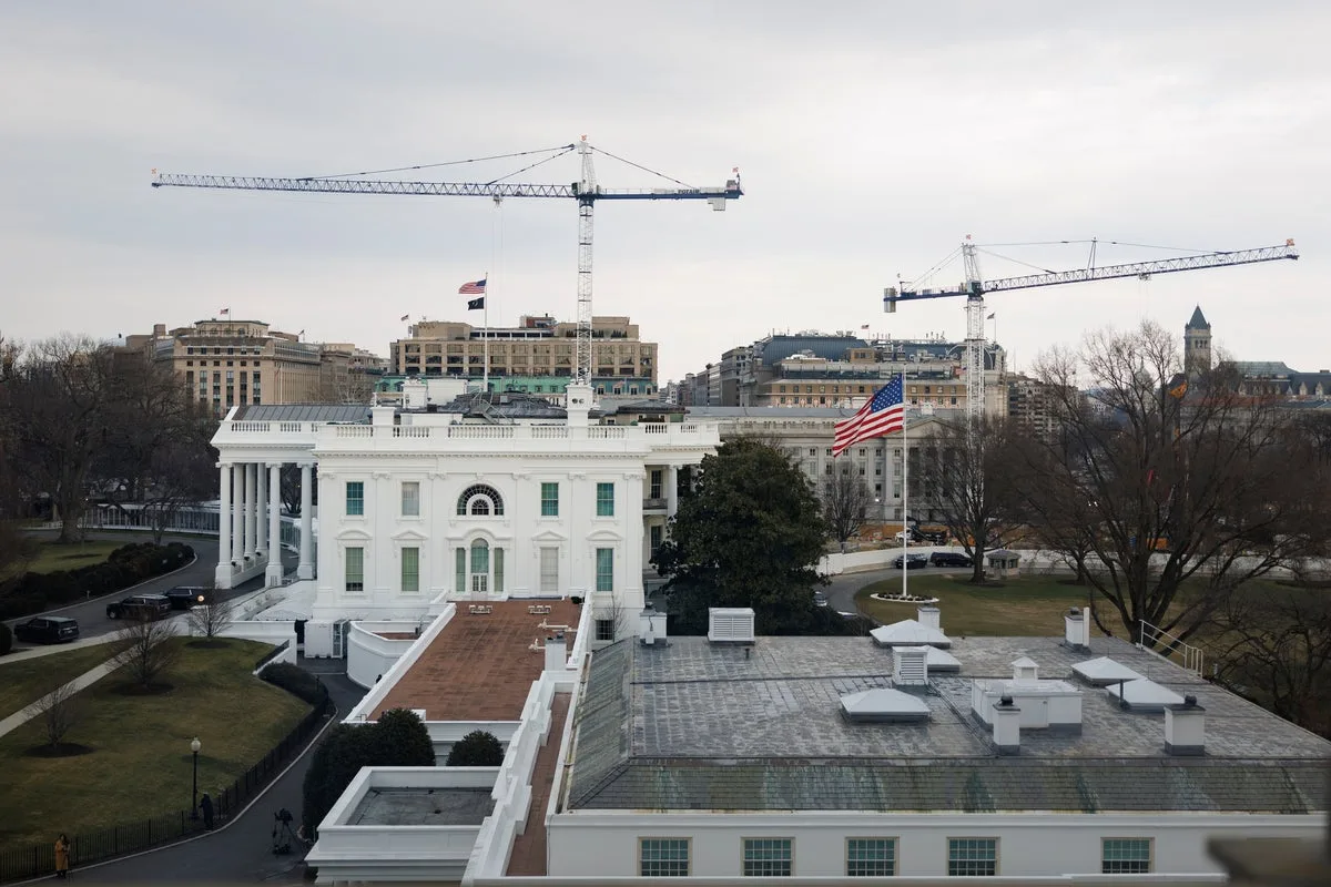 Architect and public comments raise concerns about size of Trump’s White House ballroom project