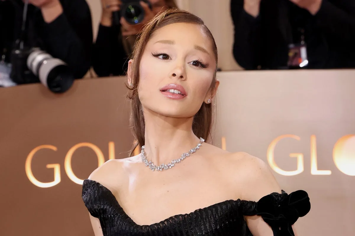 Ariana Grande Steps Back From Public Life and Withdraws From West End Musical