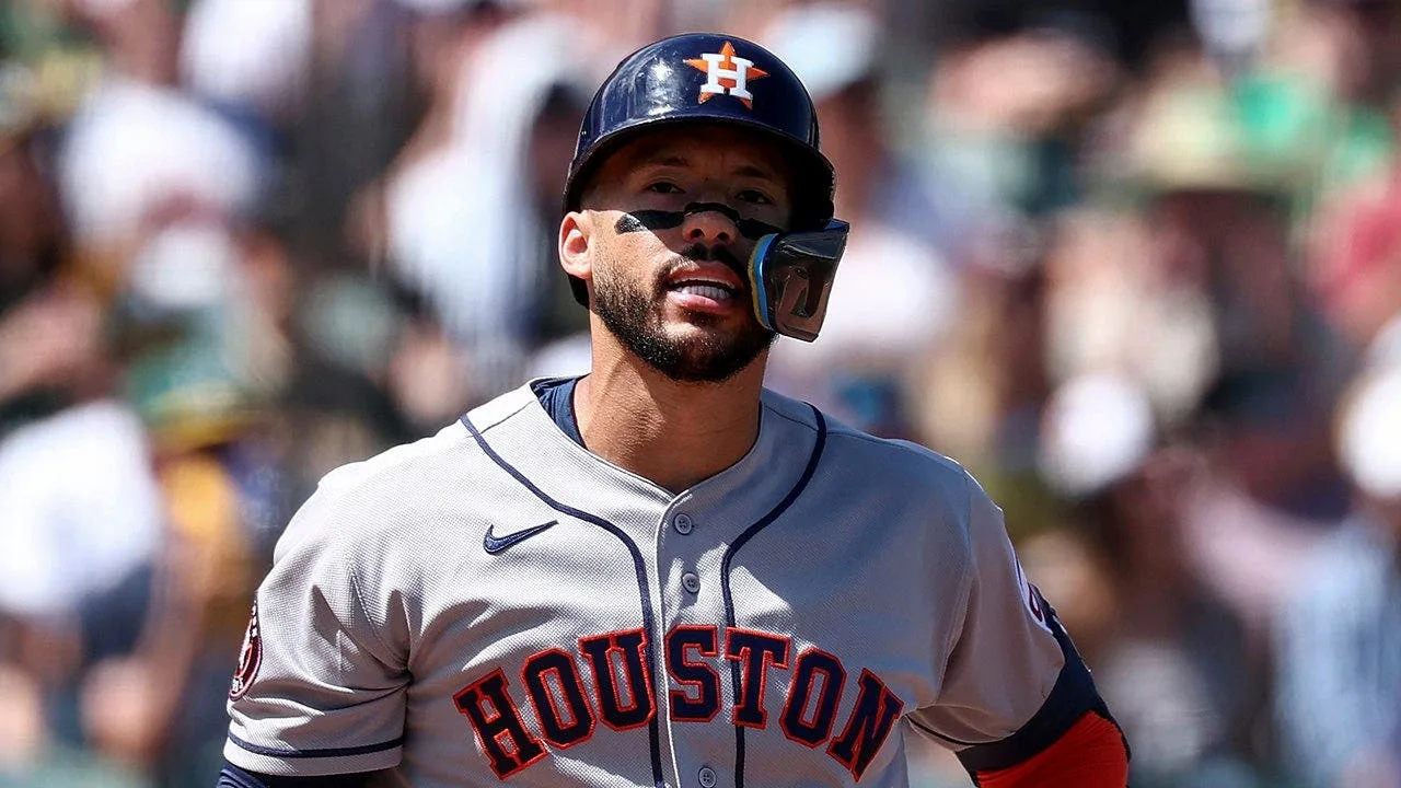 Astros' Carlos Correa to Miss Season After Ankle Surgery Announcement