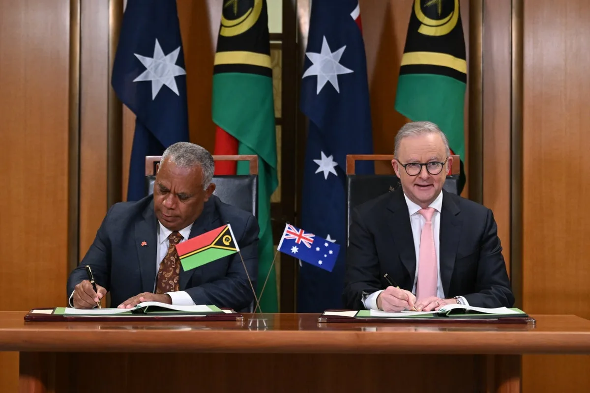 Australia and Vanuatu Sign Security Pact Restricting Foreign Military Bases
