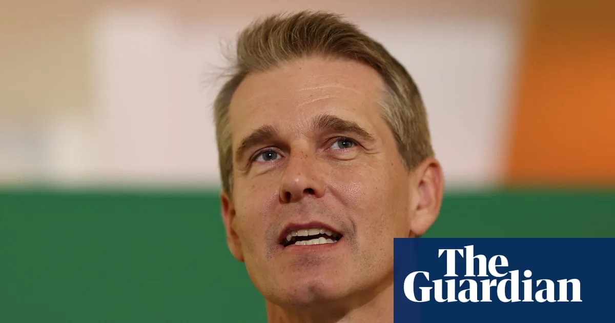 Australia Weighs AI Hub Ambitions as Officials Warn of Model Risks