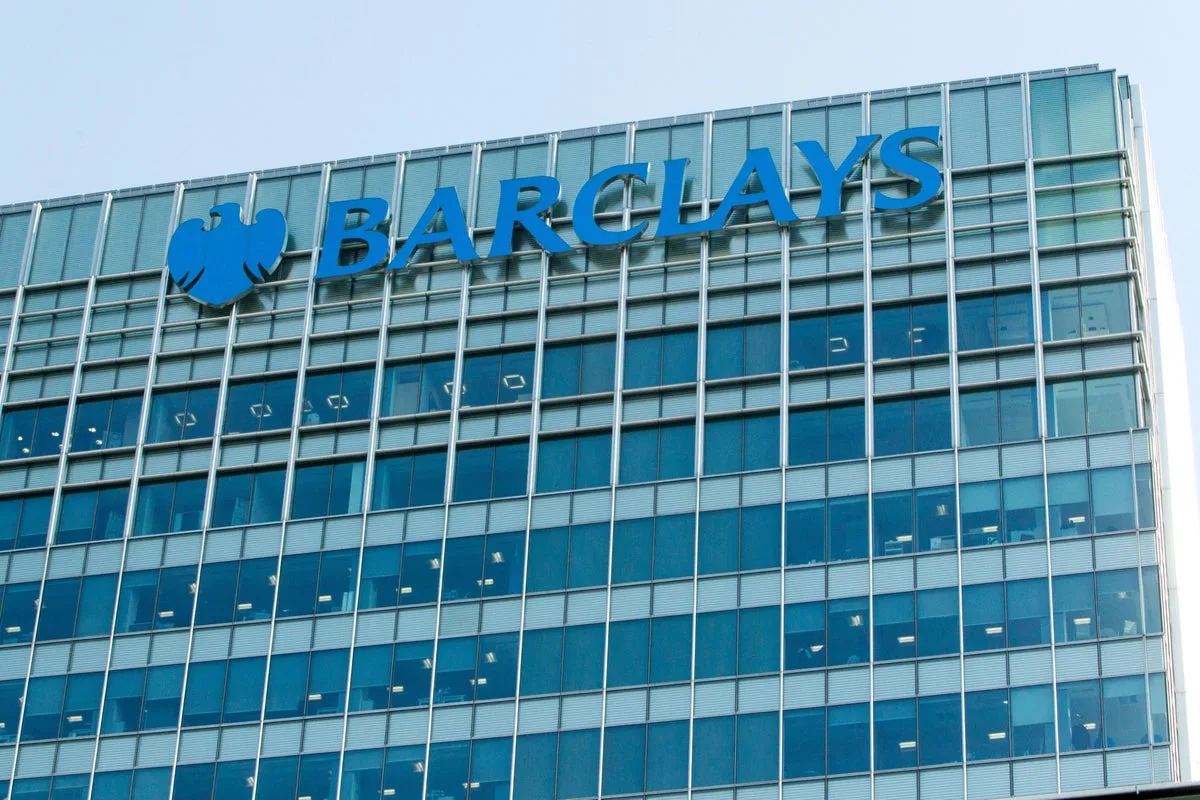 Barclays Reports 17% Profit Increase and Raises Bonus Pool Nearly 30%