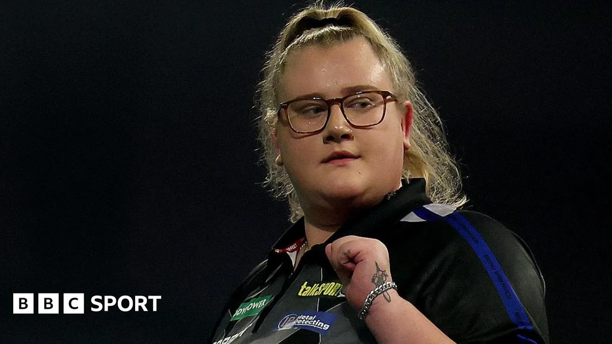 Beau Greaves Becomes First Woman to Win PDC Ranking Title in Milton Keynes
