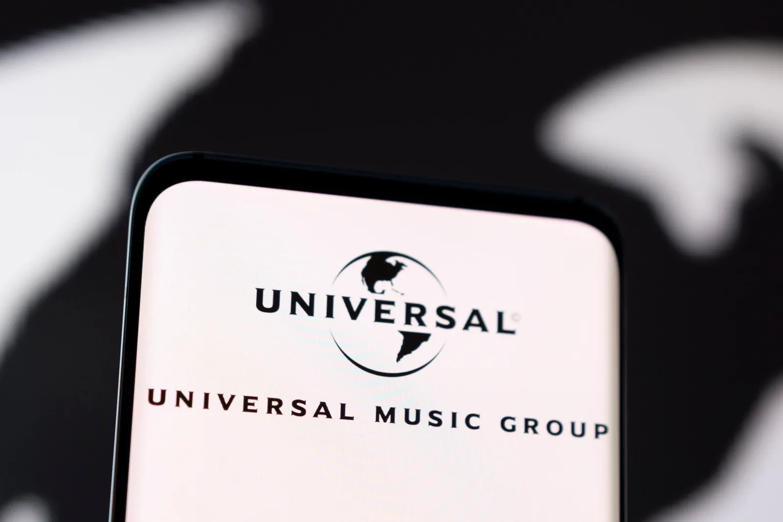 Bill Ackman's Pershing Square Proposes €55-56 Billion Universal Music Takeover
