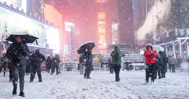 Trump Delivers State of the Union Address Amid Economic Claims and Global Tensions