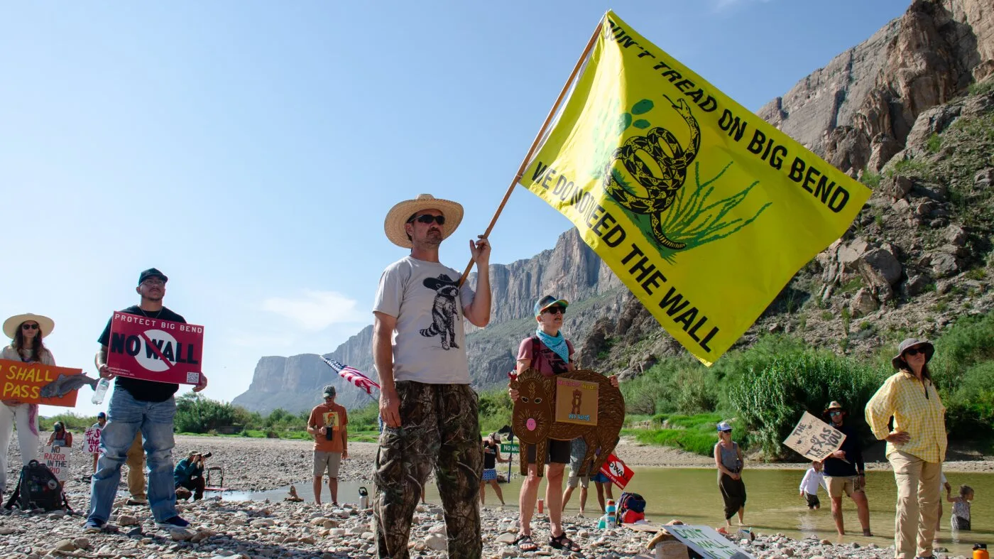 Border Barrier Construction Begins in Big Bend National Park Amid Local Pushback
