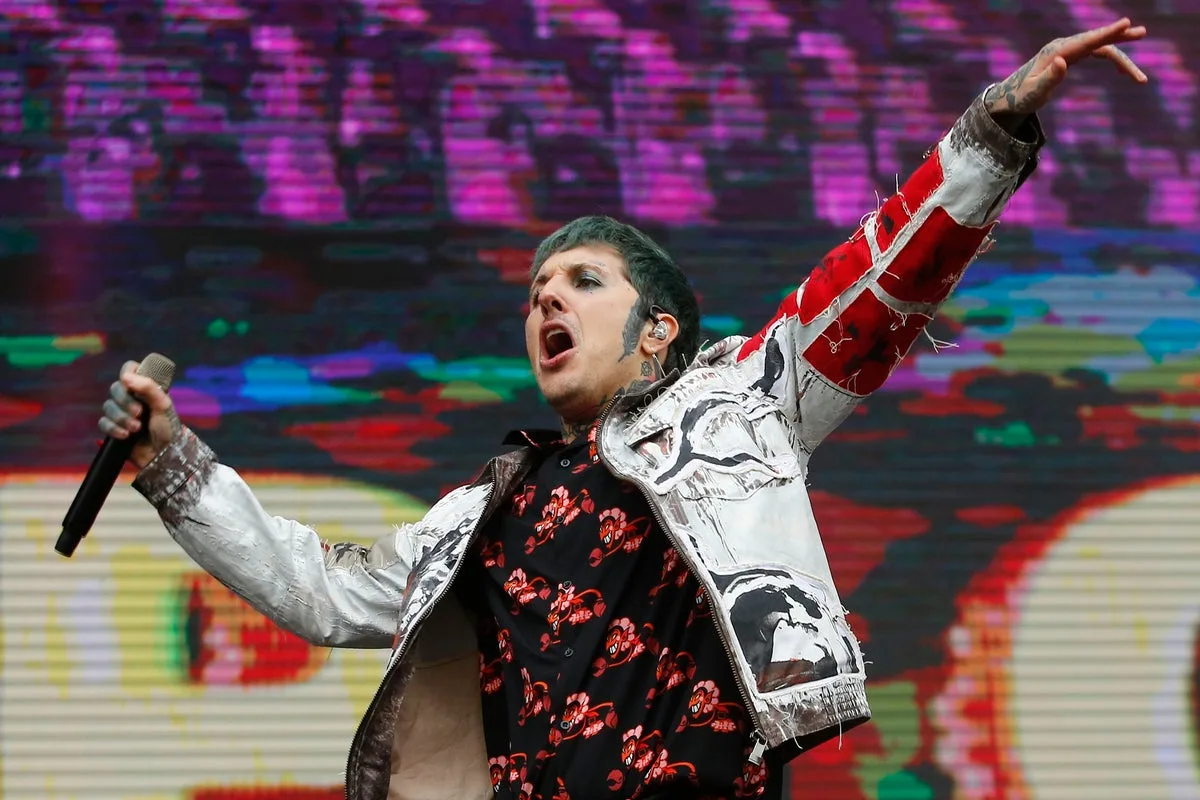 Bring Me the Horizon Frontman Oli Sykes Struck by Phone During St Louis Concert