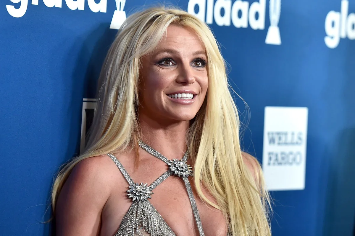 Britney Spears Responds After Photos Show Her Standing Through Sunroof on LA Freeway