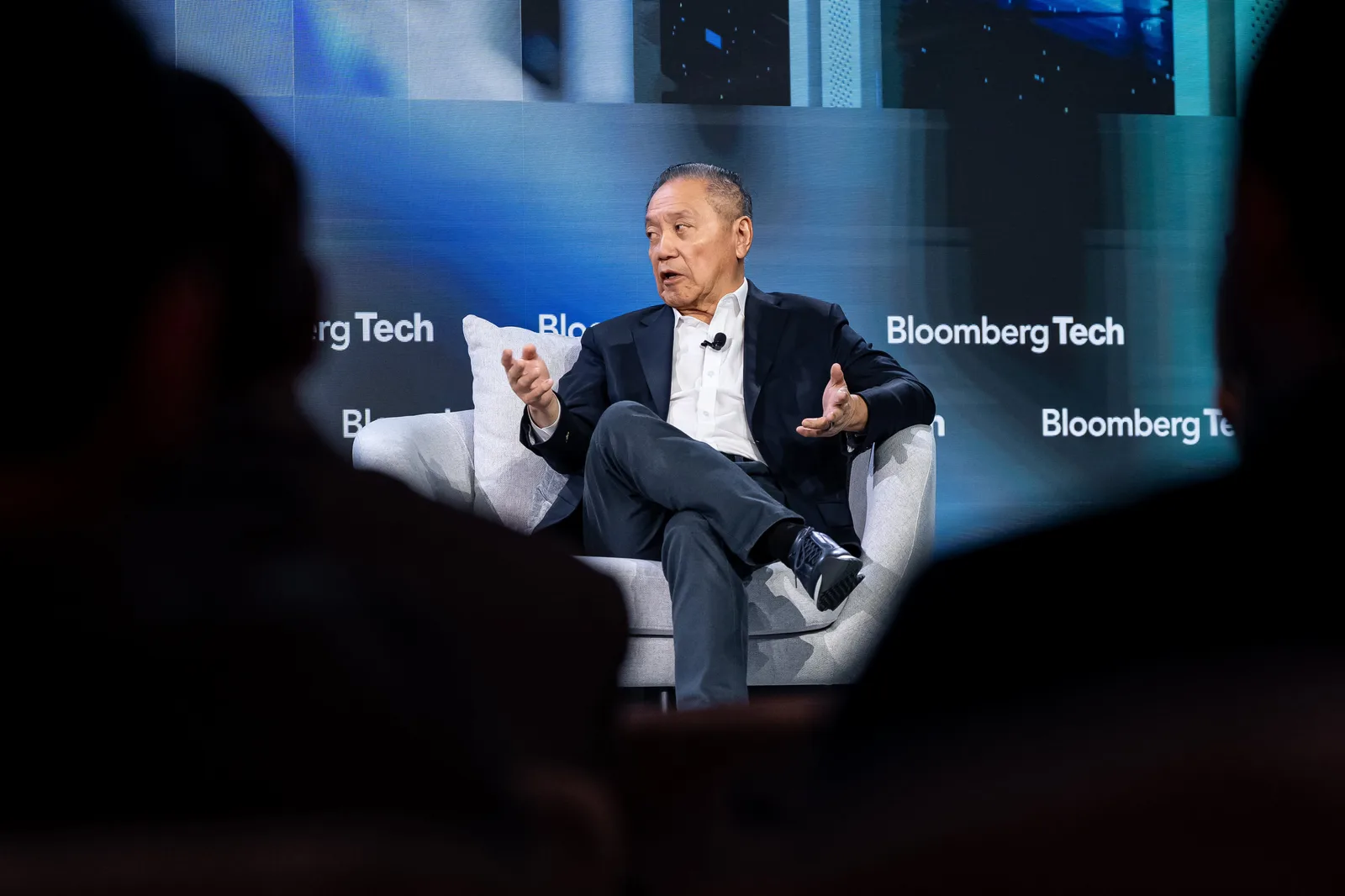 Broadcom Shares Fall After Revenue Forecast Misses Analyst Estimates