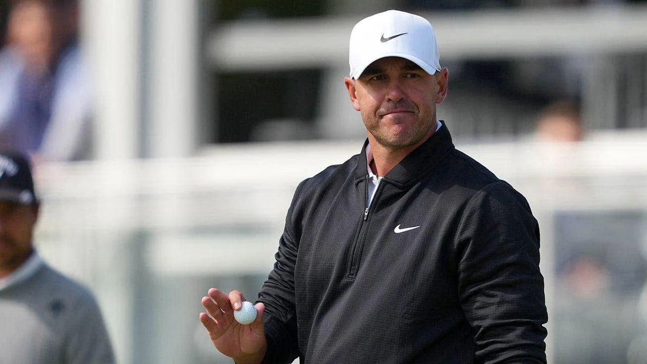 Brooks Koepka Opens Strong at PGA Championship as Fans Find Creative Viewing Spots