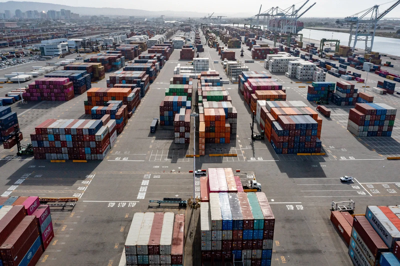 Businesses Begin Receiving Tariff Refunds After Supreme Court Ruling on Trump Tariffs