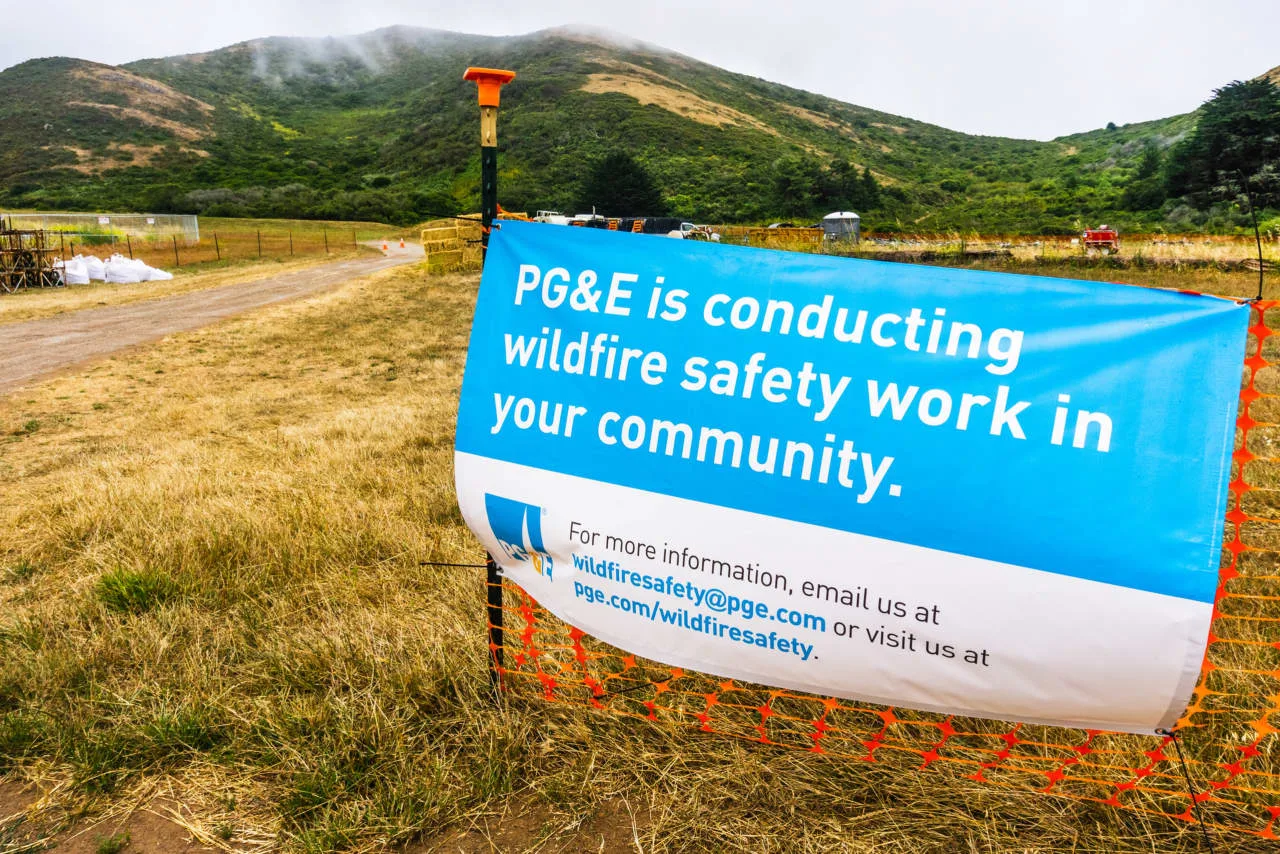 PG&E and Edison Shares Drop After California Wildfire Liability Bill
