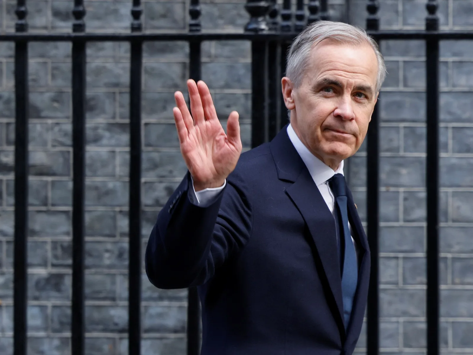 Canadian Prime Minister Calls U.S. Economic Ties a Weakness Needing Correction