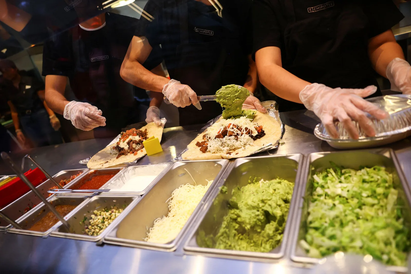 Chipotle Removes Jalapeños After Potential Salmonella Link in Minnesota Outbreak