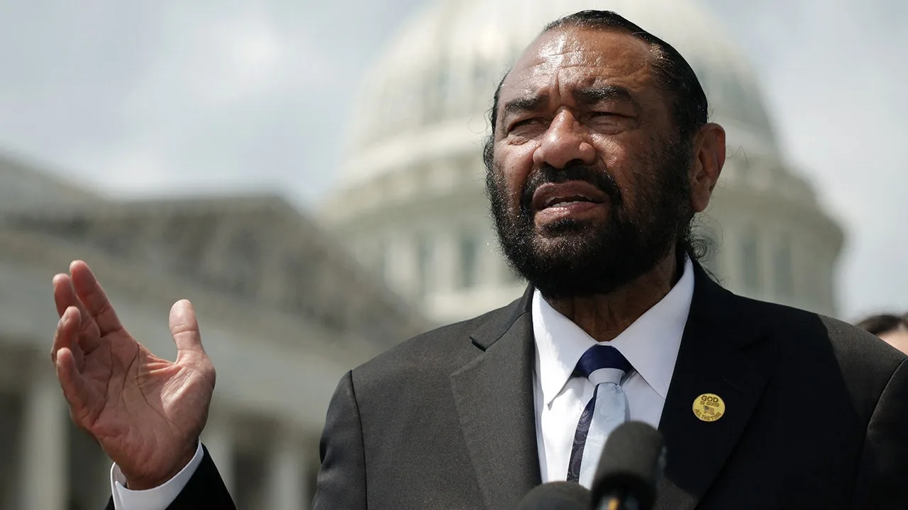 Christian Menefee Defeats Al Green in Texas Democratic Congressional Runoff