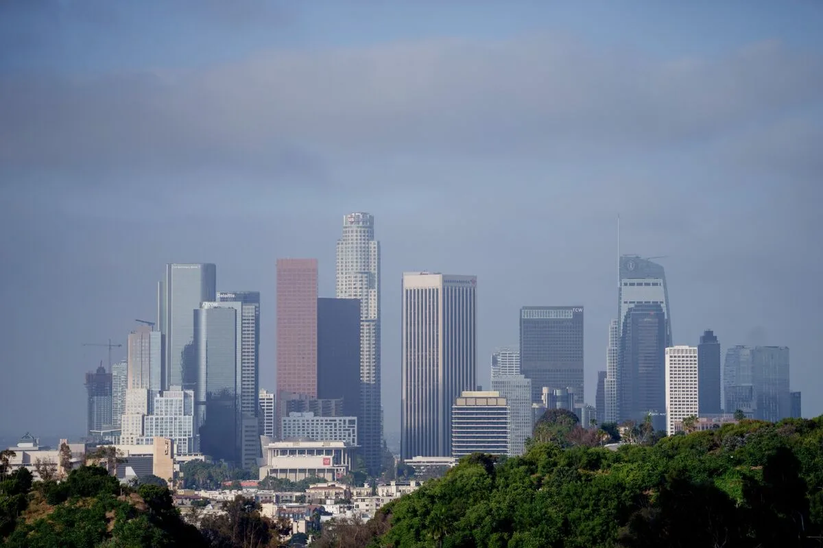 Cliffwater and Morgan Stanley Cap Withdrawals Amid Surge in Private Credit Redemptions