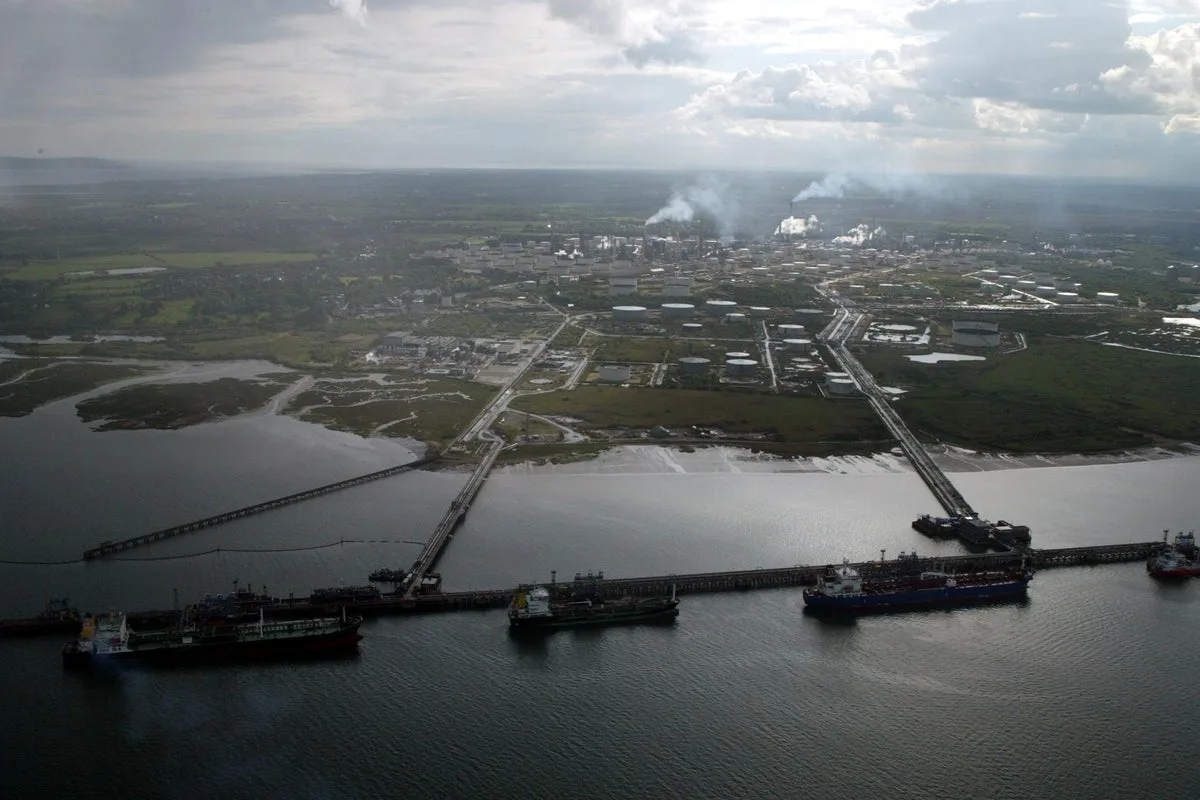 Cocaine and Cannabis Worth Over £160m Seized at UK Port
