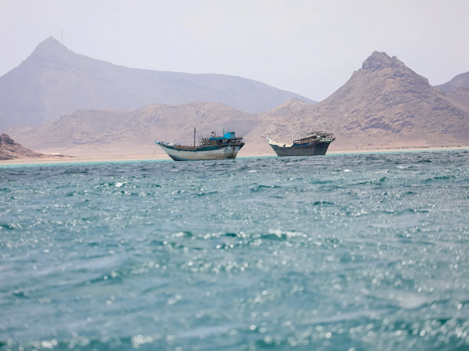 Conflicting Reports on Houthi Plans for Red Sea Shipping Fees