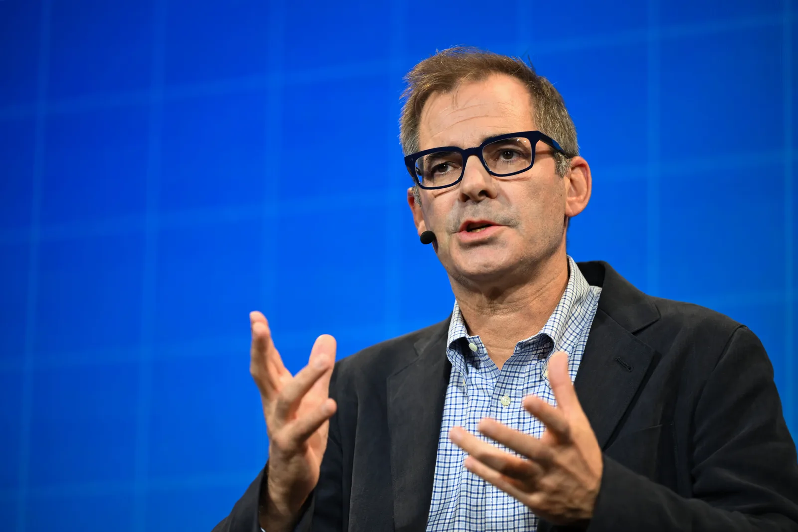 CoreWeave Reports Surging Revenue and $100 Billion Backlog Amid Data Center Expansion