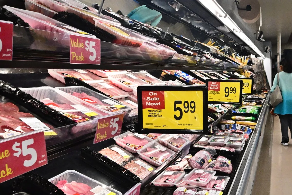 Cyclospora and Salmonella Outbreaks Impact U.S. Restaurant and Produce Markets