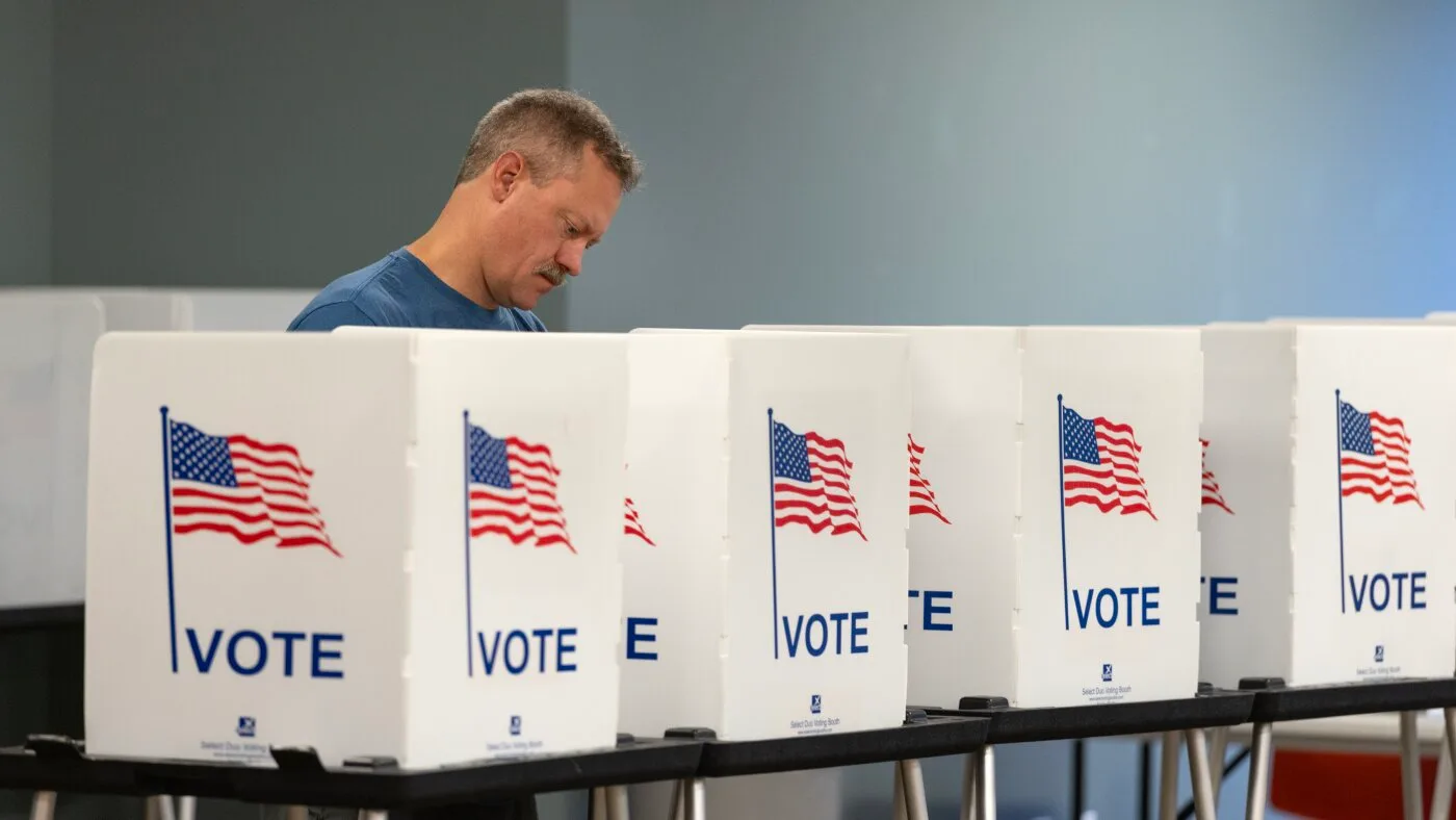 David Crowley Wins Wisconsin Democratic Gubernatorial Primary Over Francesca Hong