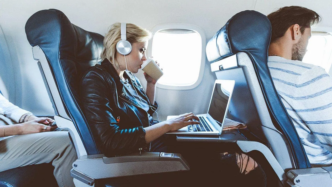 Delta Air Lines to End Food and Beverage Service on Short Flights