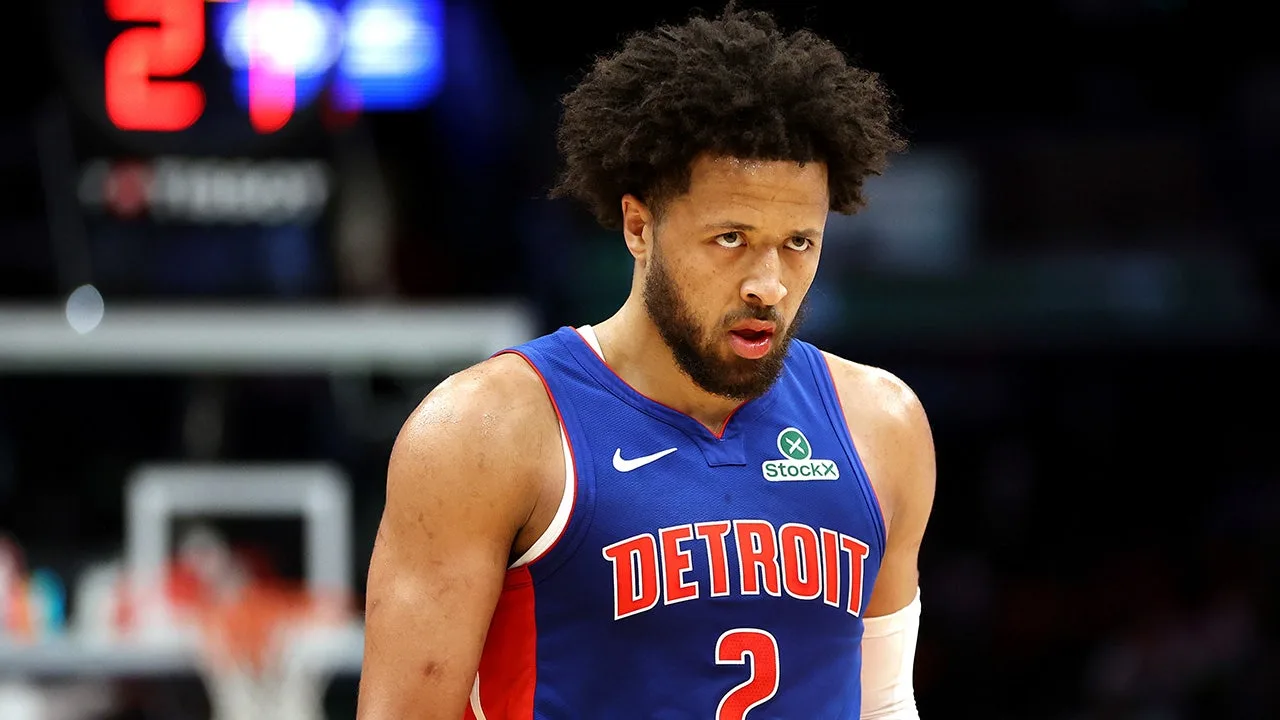 Detroit Pistons' Cade Cunningham Diagnosed With Collapsed Lung Ahead of Playoffs