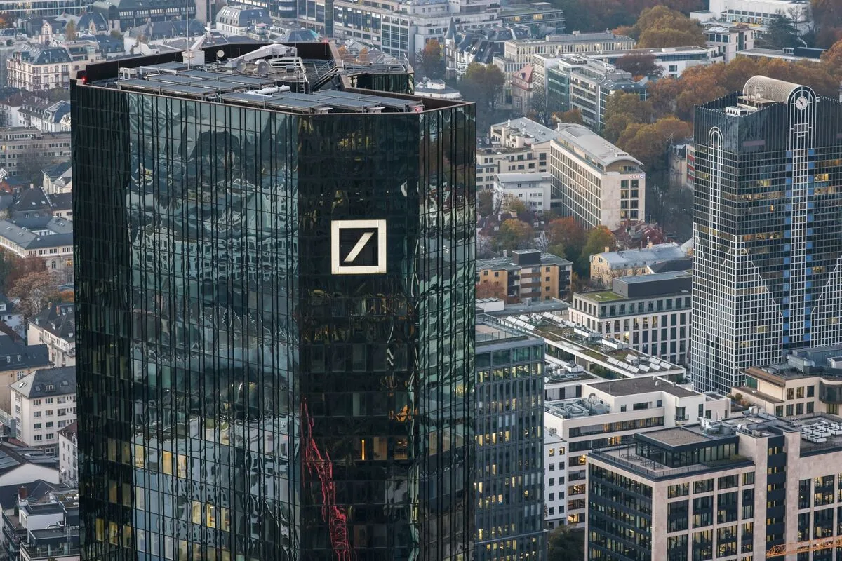 Deutsche Bank Expects Higher Litigation Charges Amid Paschi Lawsuit