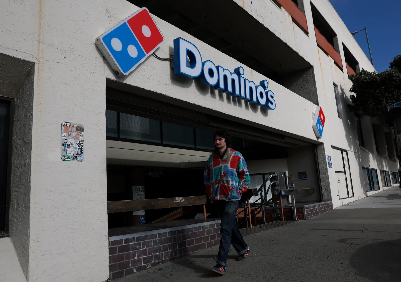 Domino’s Pizza Shares Fall After Reporting Lower-Than-Expected Comparable Sales