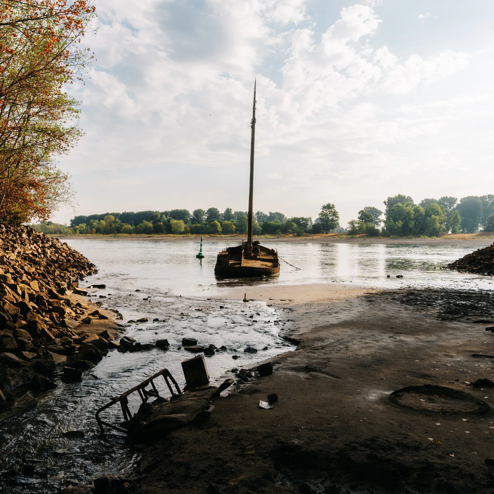 Drought and Heat Waves Reduce European Hydropower and Disrupt Rhine Shipping