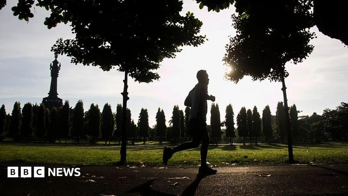 Dutch Nationals Banned from Bali Over Alleged Exclusion of Indonesians at Run Club