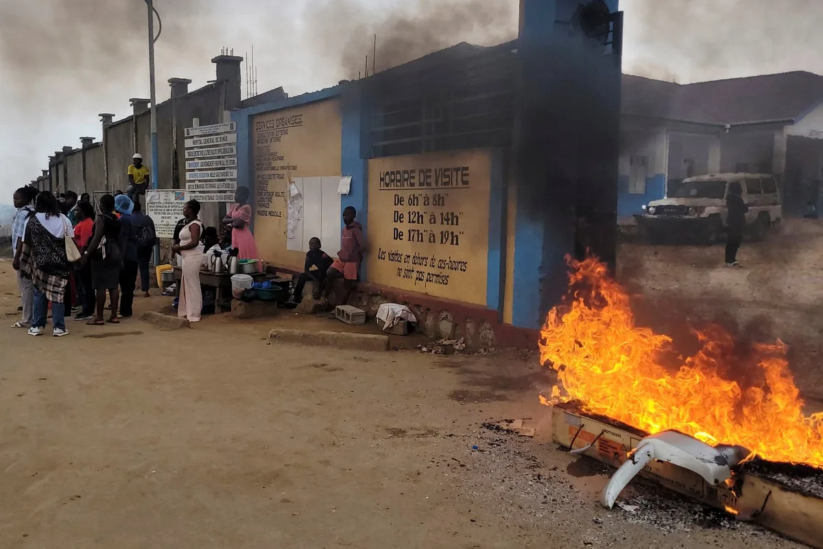 Ebola Response in Congo Faces Travel Restrictions and Security Incidents