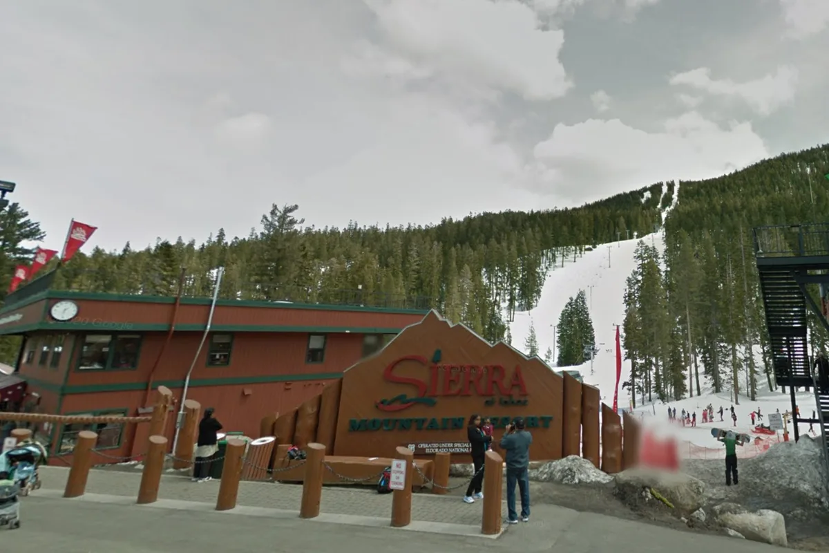 Eight-Year-Old Falls 30 Feet From Chairlift at Sierra-at-Tahoe Resort