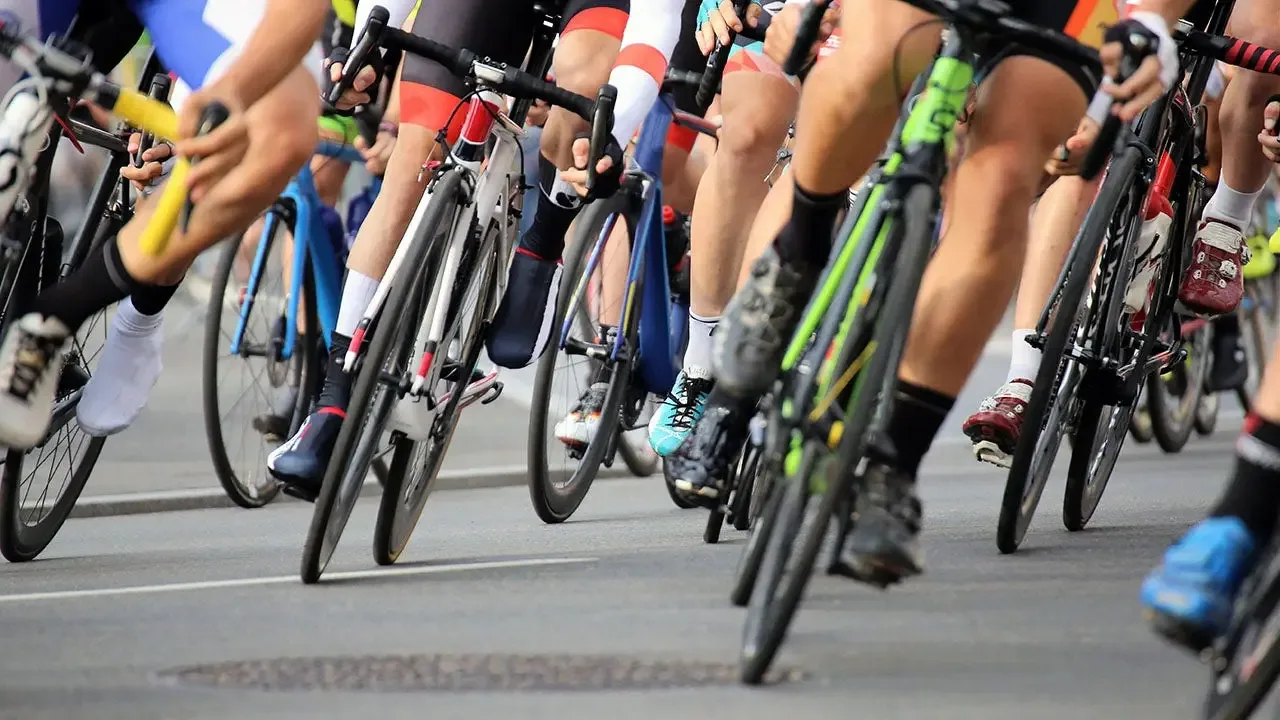 Elderly Spectator on Mobility Scooter Causes Crash at Cycling Race
