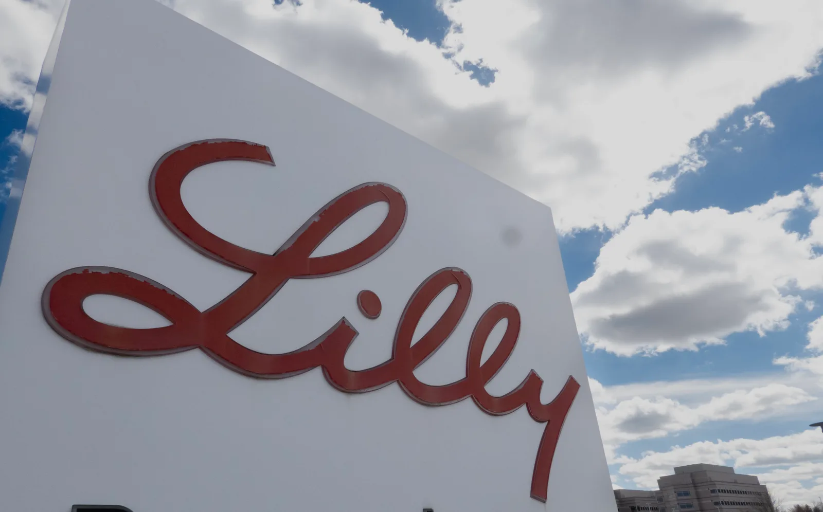 Eli Lilly Reports Positive Trial Results for Retatrutide Obesity Drug