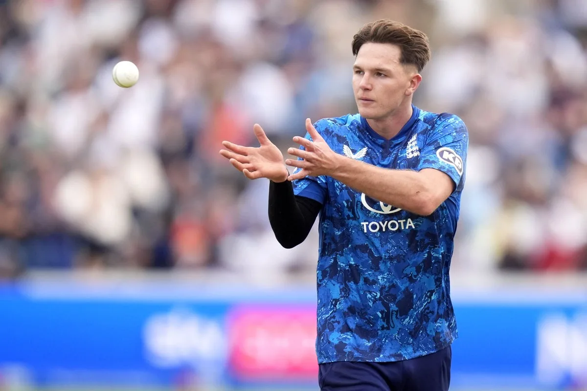England considers squad changes ahead of first Test against New Zealand
