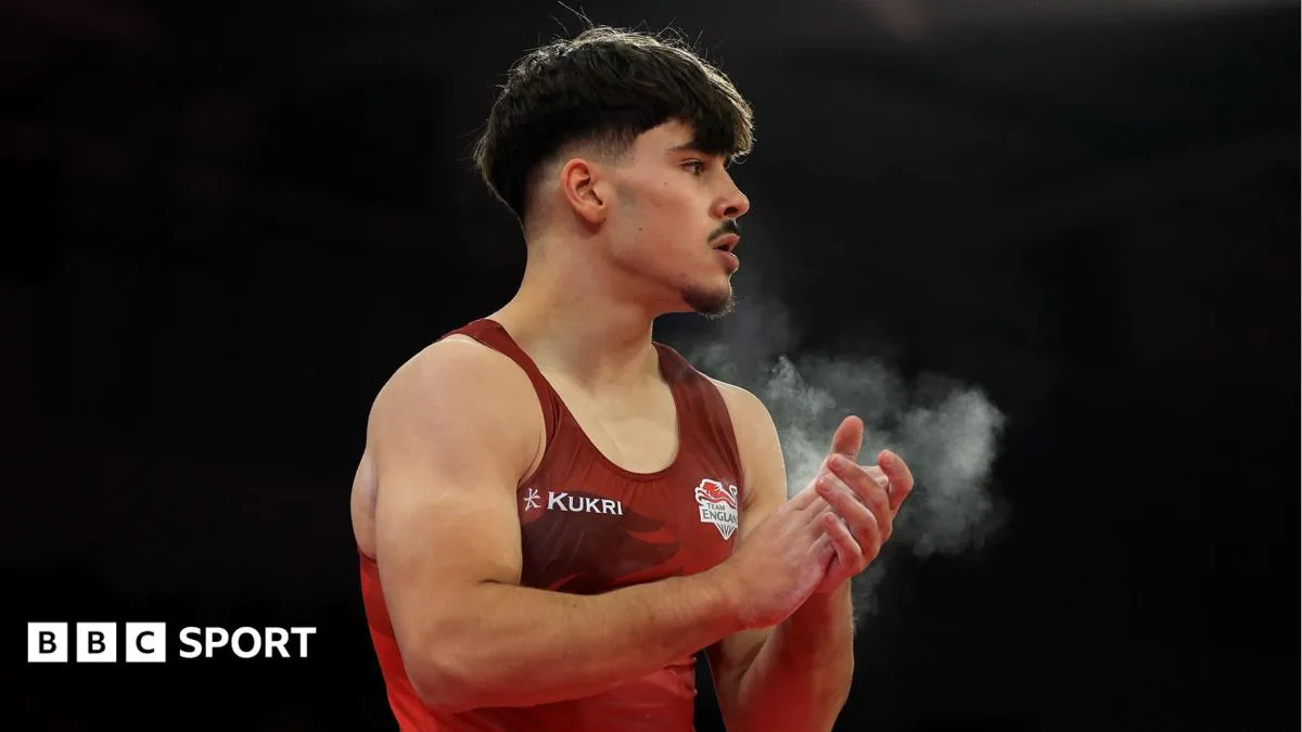 England's Gabriel Langton Recovers After Commonwealth Games Gymnastics Fall
