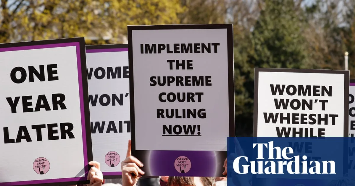 Equalities Watchdog Issues Guidance on Single-Sex Toilets and Changing Rooms