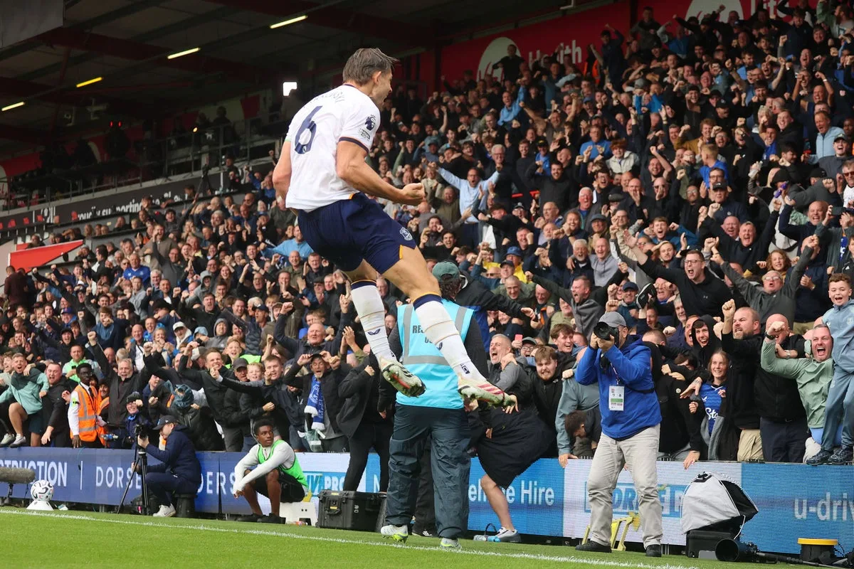 Everton Draws 1-1 at Bournemouth as Armstrong Transfer Bid Emerges
