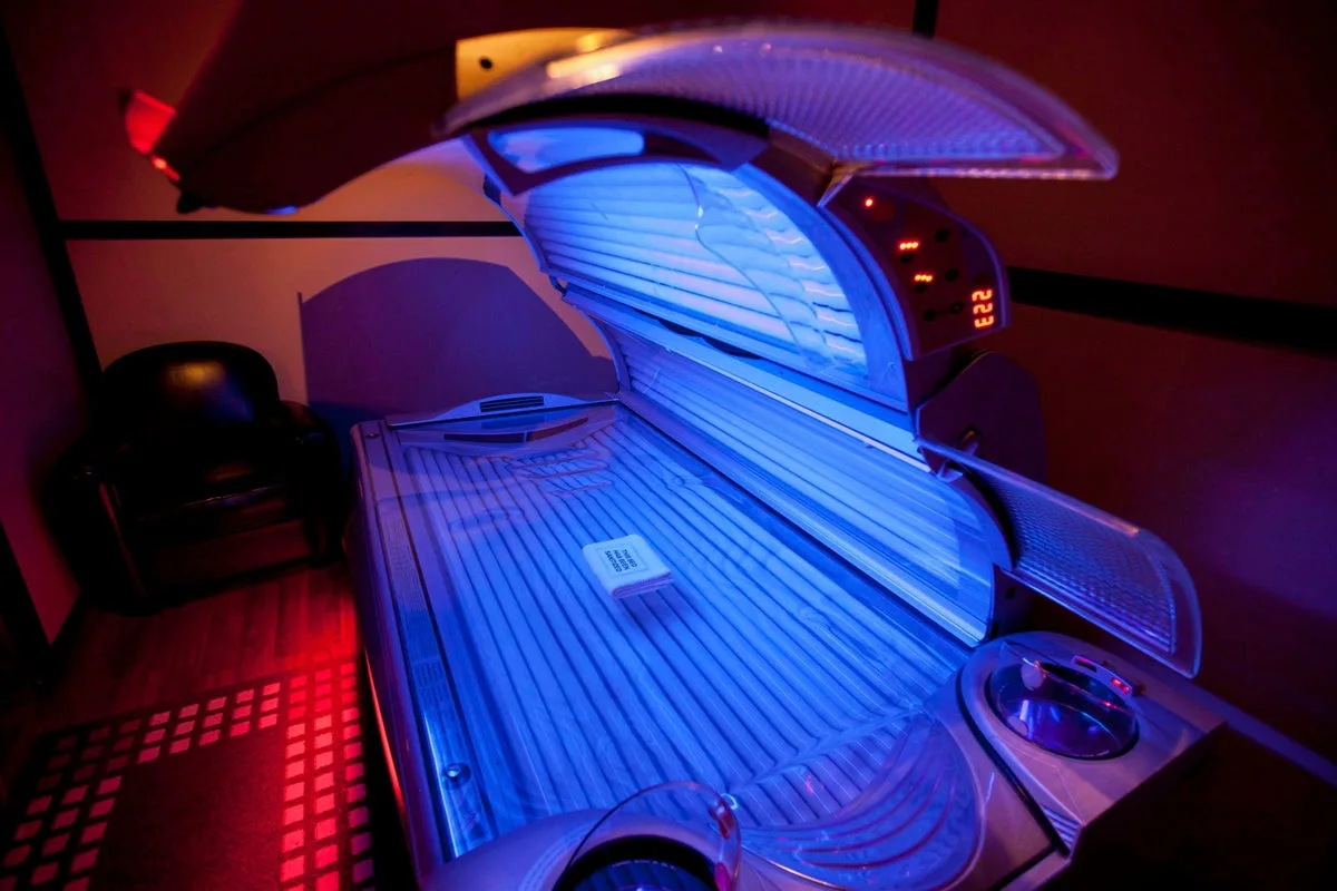 Experts Raise Concerns as Tanning Trends Rise Among Young Adults